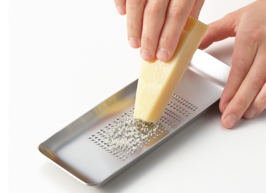 EAﾄCO (Eatco) Oros L-size (Grater)
